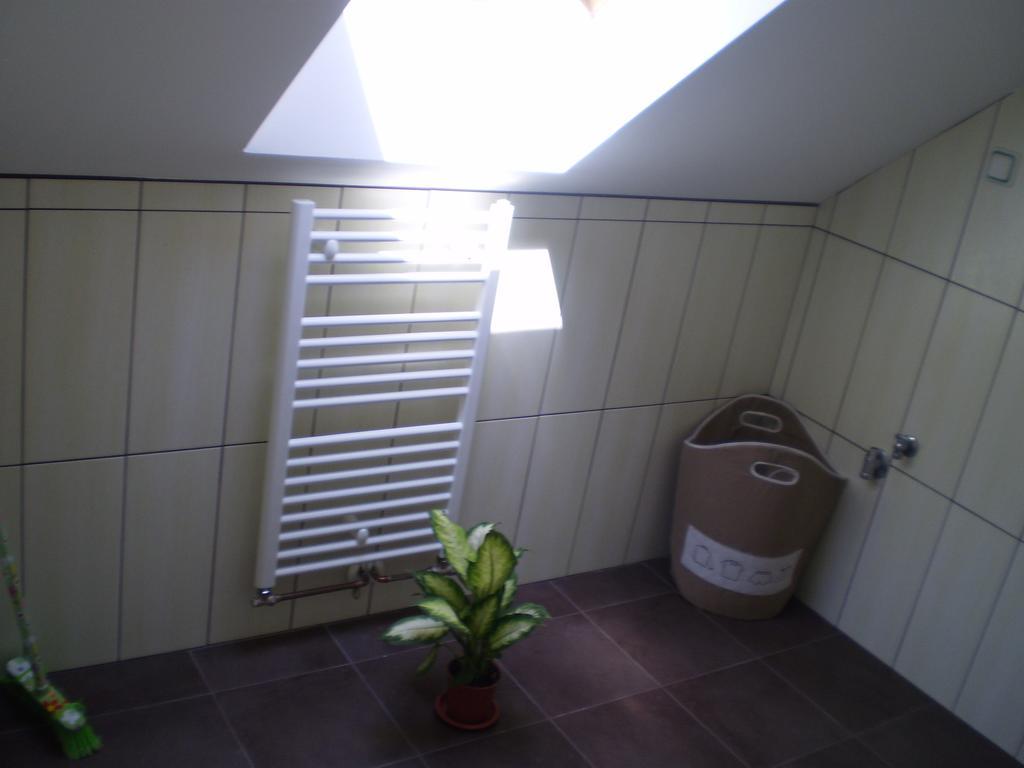 Apartments Petar Pan คราพินสเก ทอปลิตเซ ห้อง รูปภาพ